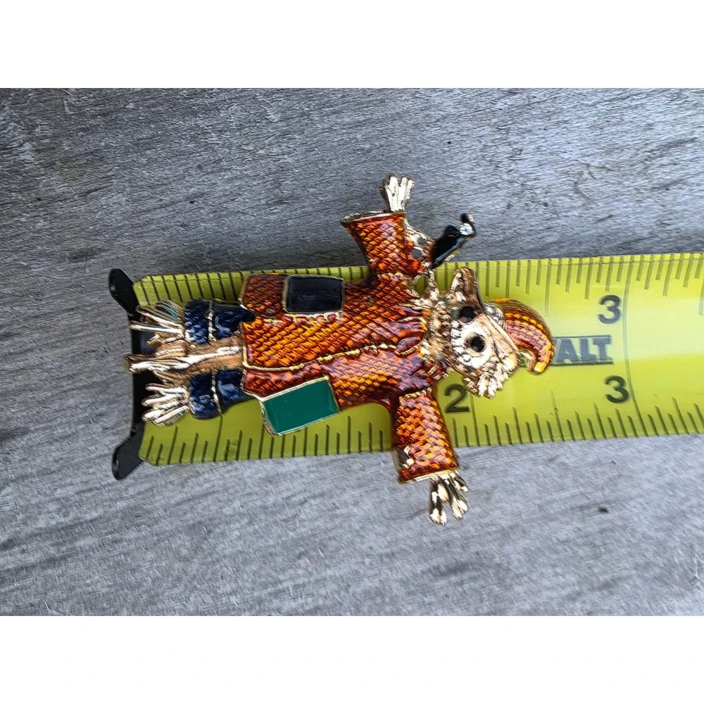 Scarecrow Brooch Gold Tone Enamel Fall Autumn Crow Rhinestone Pin